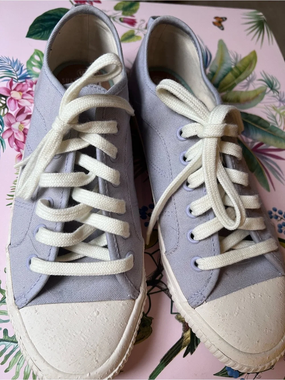 Women's Lavender Canvas Lace-Up Sneakers with Cream Laces
